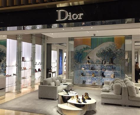 Dior in Dubai mall